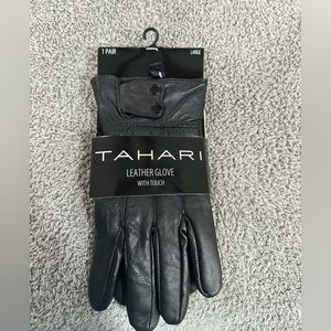Leather gloves